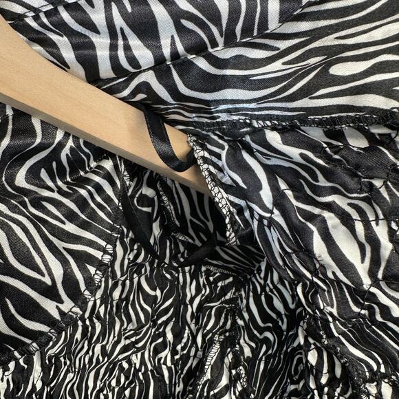 Adressing Jacket Womens Medium Black White Zebra Print Sequins Crinkle Embellish - Picture 7 of 14